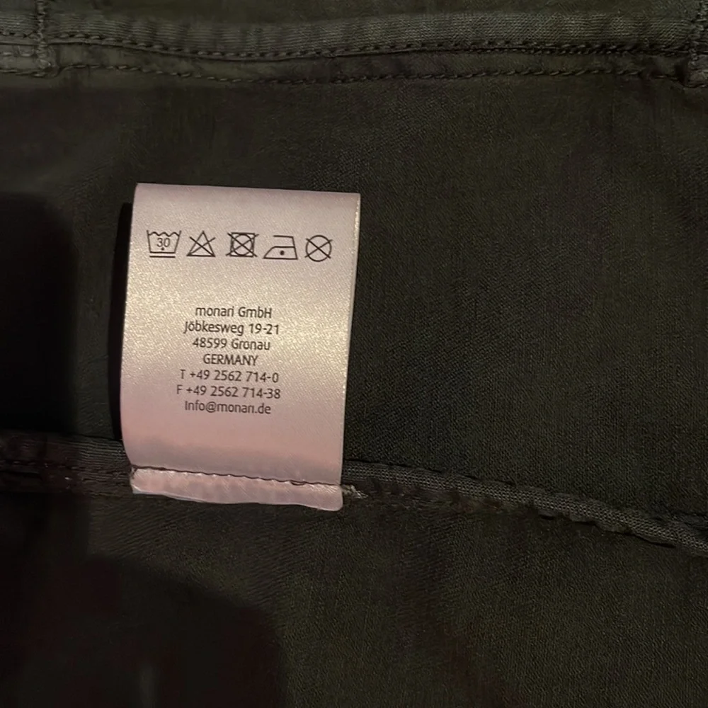 Lightweight jacket - Picture 6 of 7